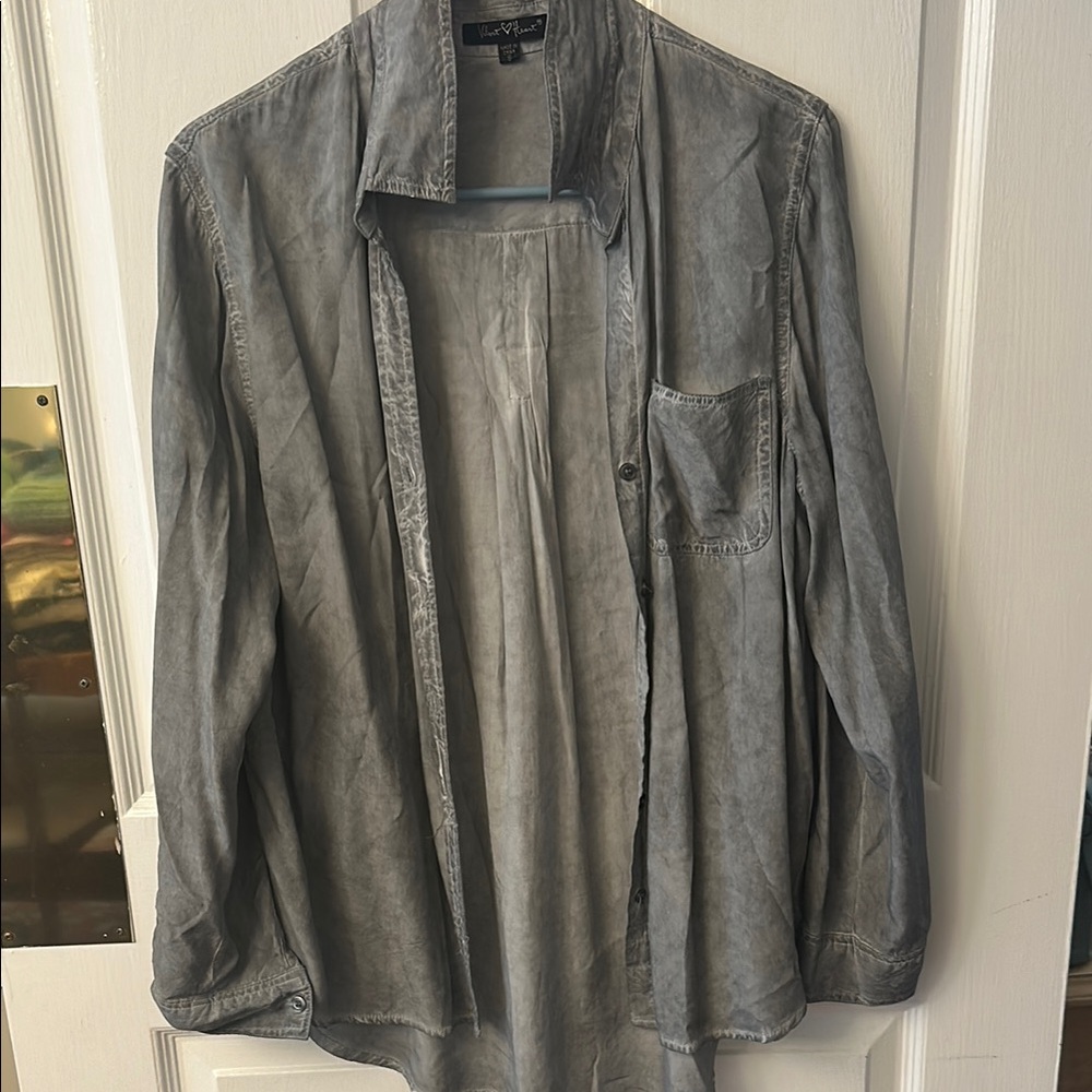 Velvet Heart Gray Button Down Shirt Casual Top